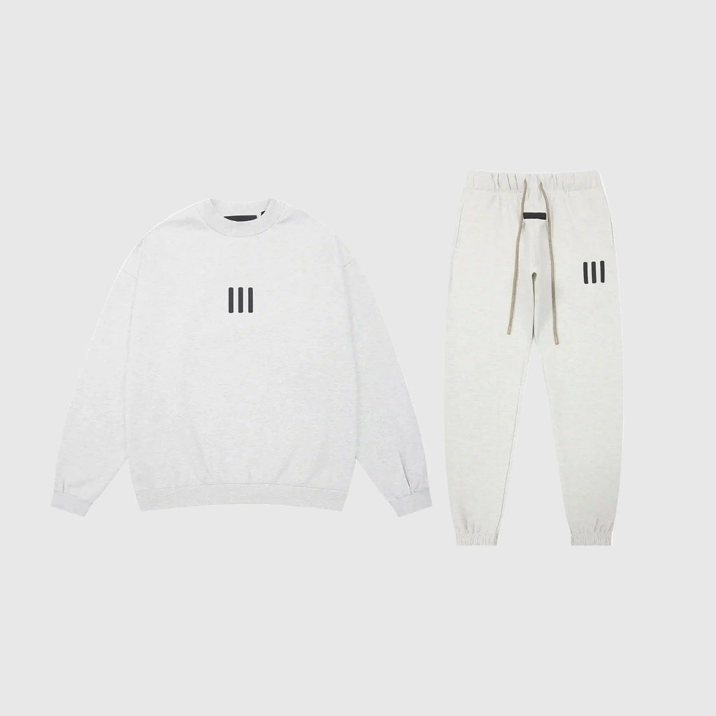 Essentials Cloud Dance Core Fleece Tracksuit – Soft Streetwear Set